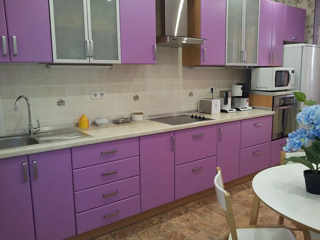 Апартаменты Независимости 168-2 Apartment